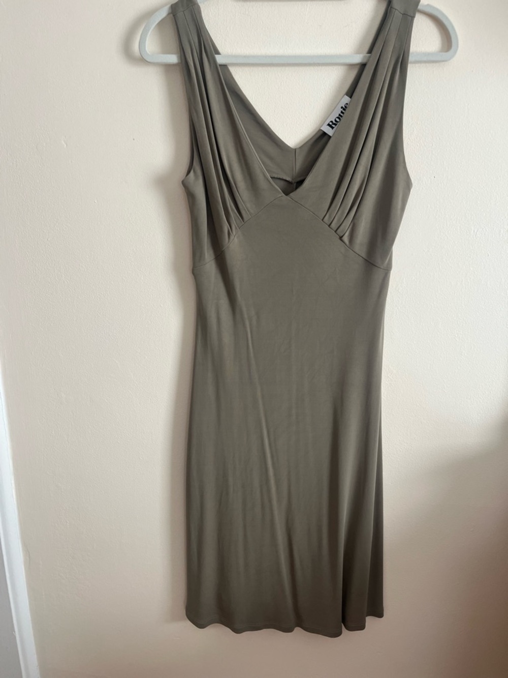 Rouje Olive V-Neck Sleeveless knee length Dress